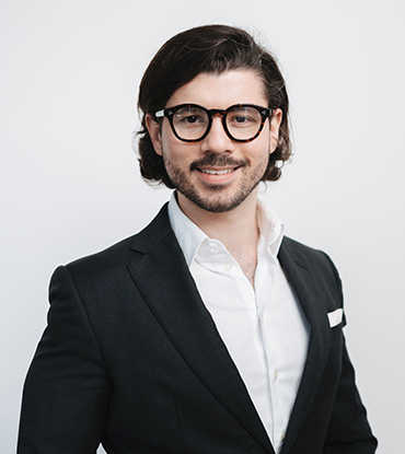 Alexandru Tamas, Senior Consultant